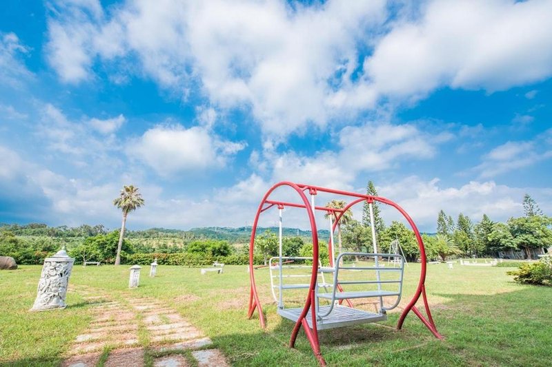 Shangri Longluan Lake One B&B