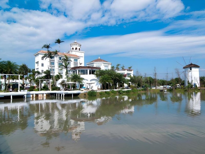 Shangrila Boutique Hotel