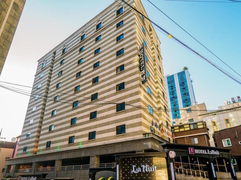 Shinchon La Nuit Hotel