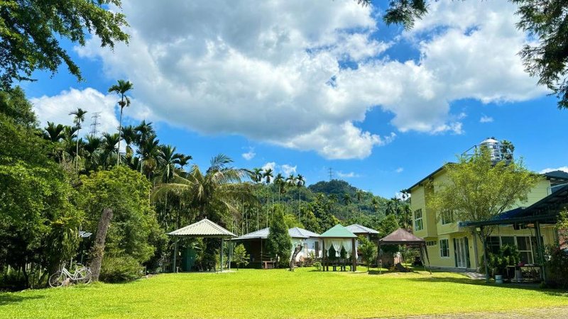 Shuizhong Yue Homestay