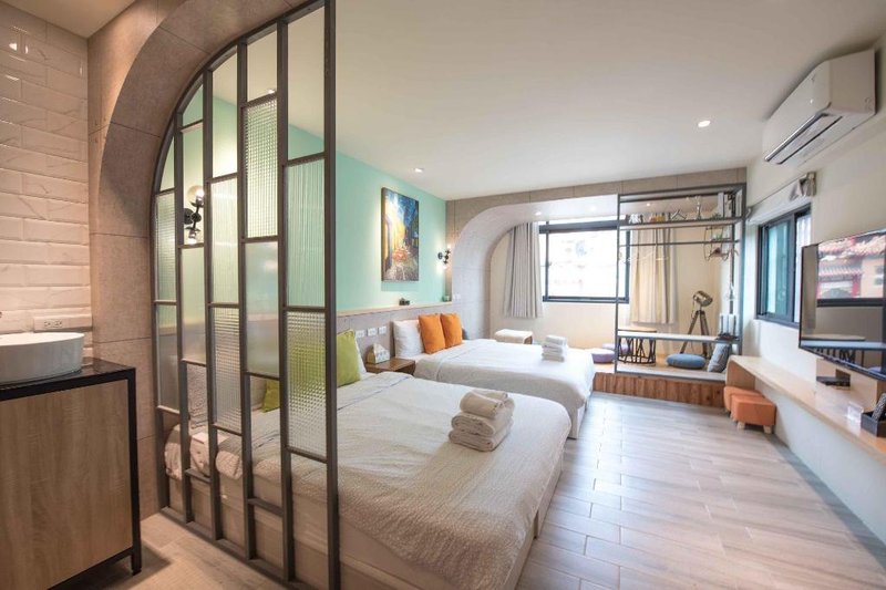 Small Bridge Good Home