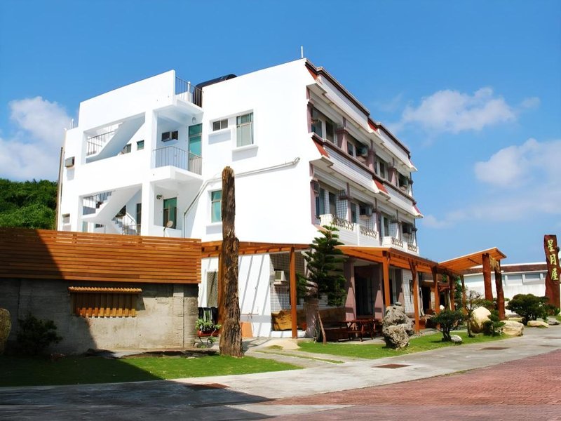 Star-Moon B&B Green Island