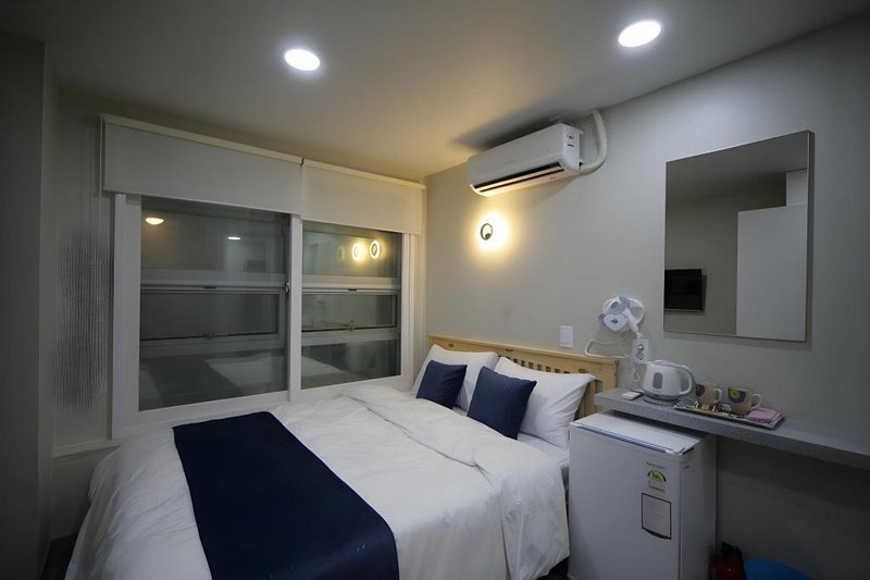 Stella Hostel