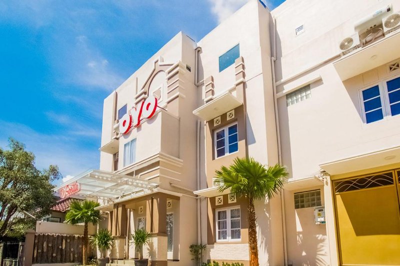 Super OYO 2771 D’soetta