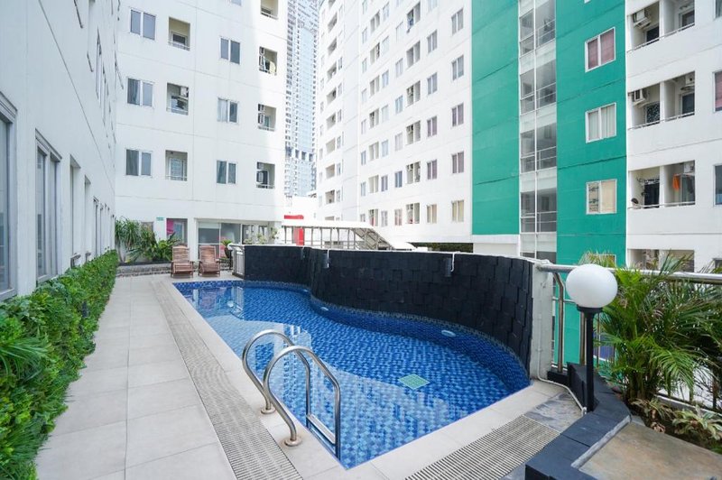 Super OYO Capital O 91962 Pavilion Permata Surabaya