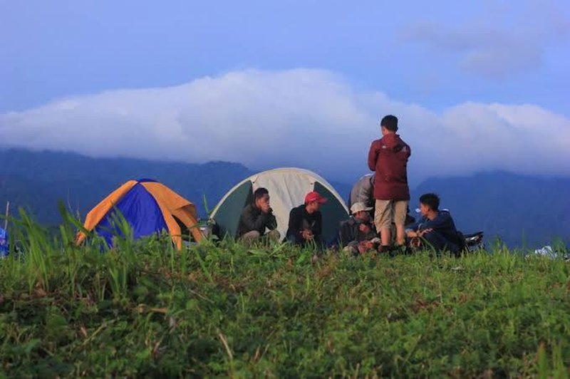 Tapian Ratu Camp real
