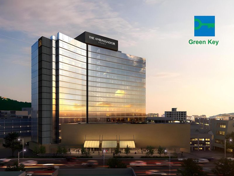 The Ambassador Seoul – A Pullman Hotel