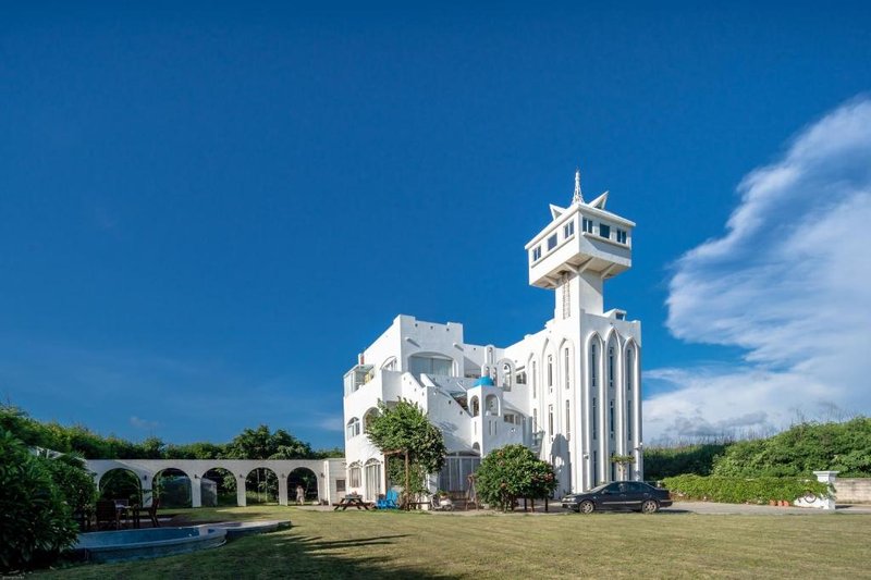 夏日澄藍The Charming Land