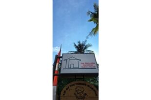 The this-kon Gili Meno