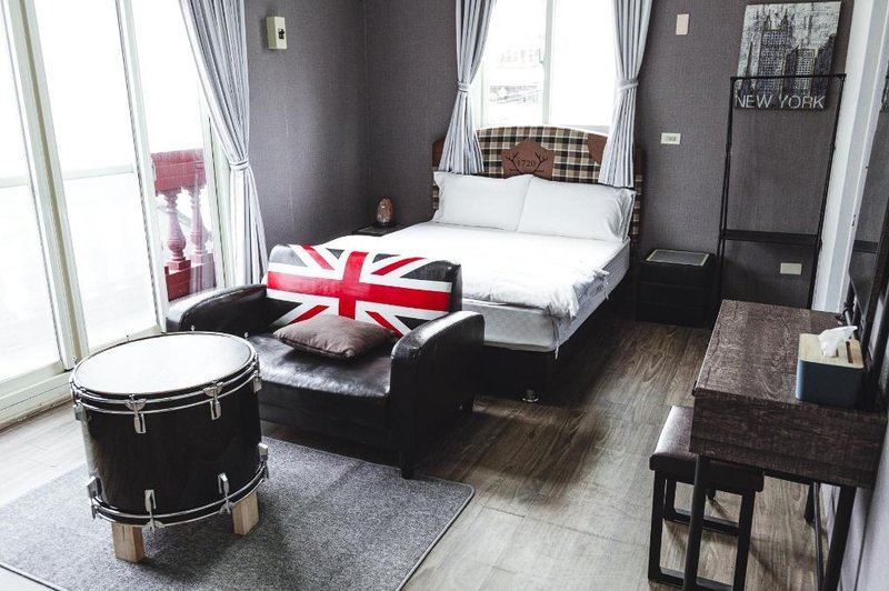 TomTom Homestay