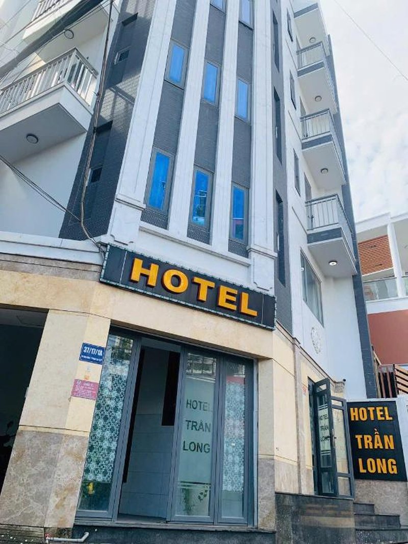 Trần Long Hotel, Q12