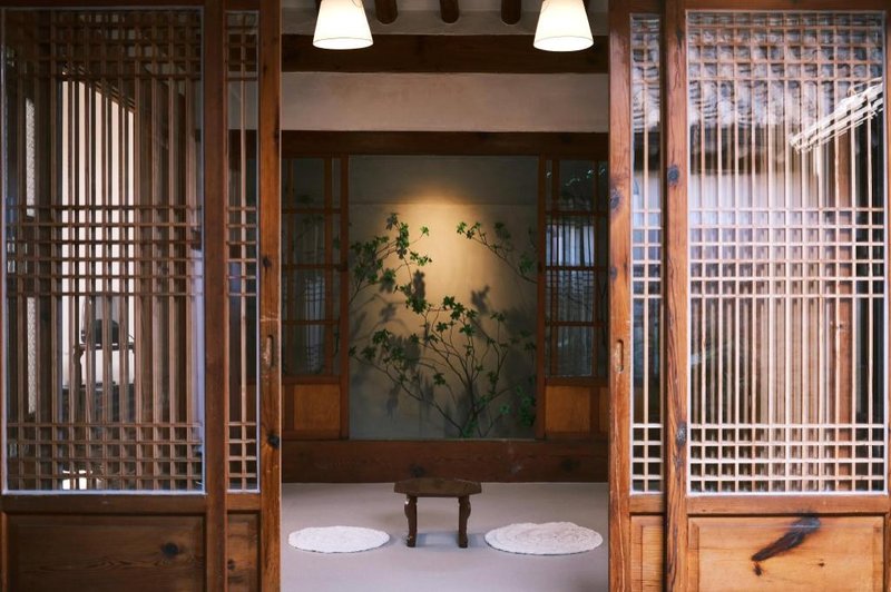 Unwadang Private Luxury Hanok House in Bukchon