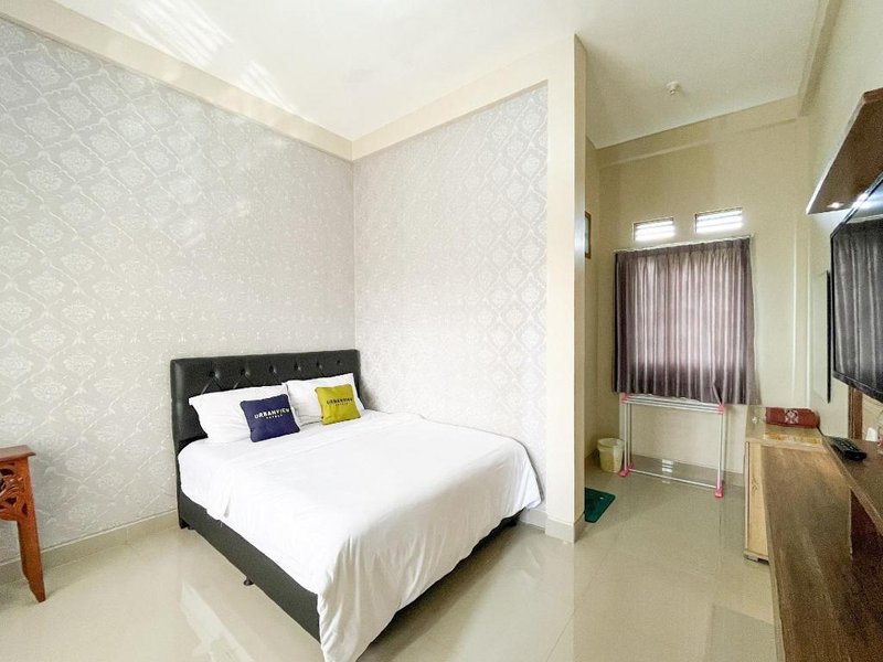 Urbanview Syariah Hotel Kanigara Batu