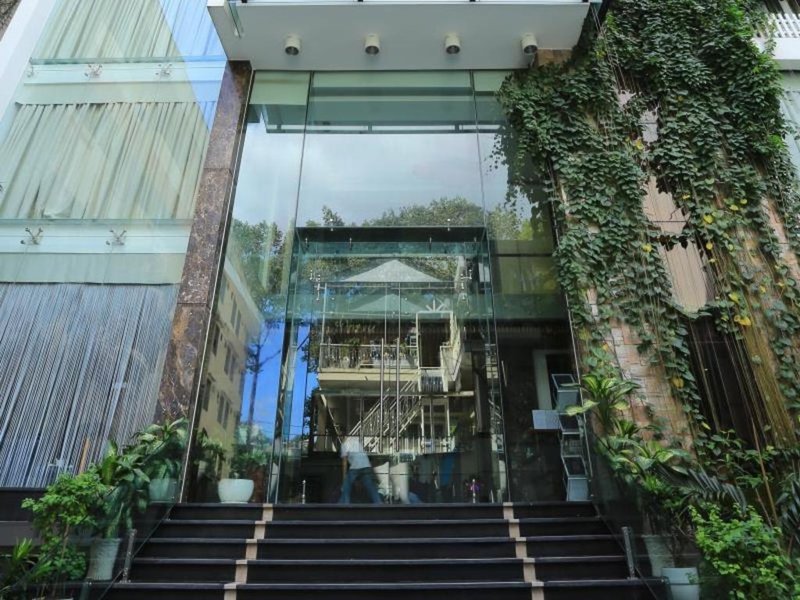 Valentine Hotel, Quận 5