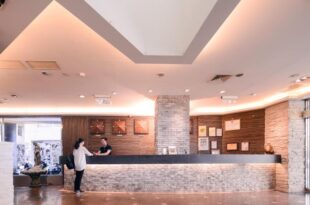 Waugh Den Business Hotel