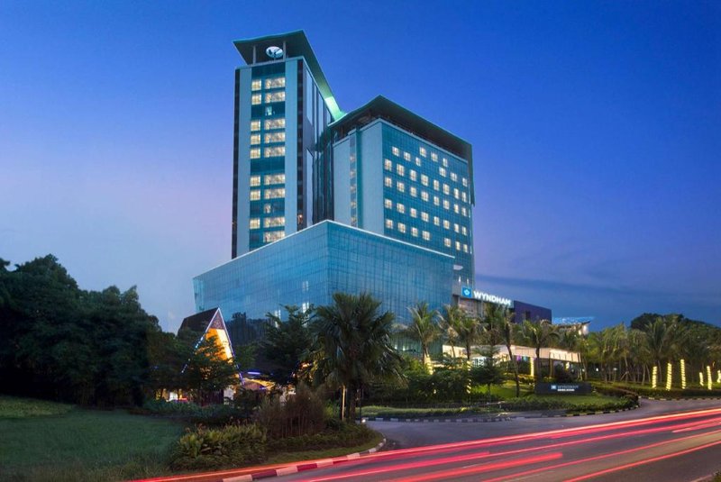 Wyndham Panbil Batam