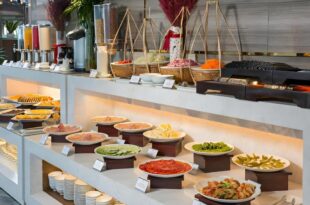 khách sạn có buffet sáng miễn phí