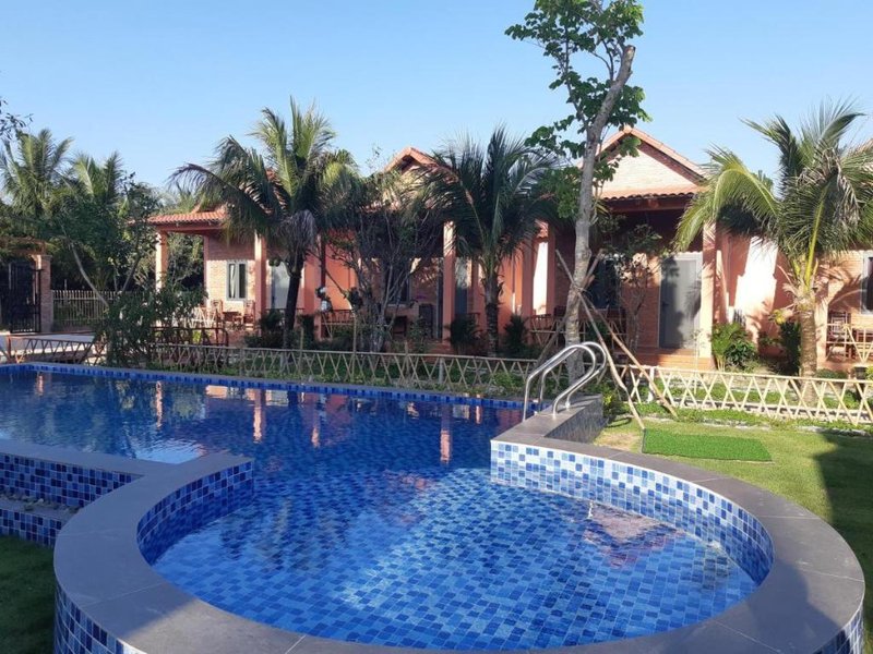 AnAn Boutique Bungalows with Private Kitchen