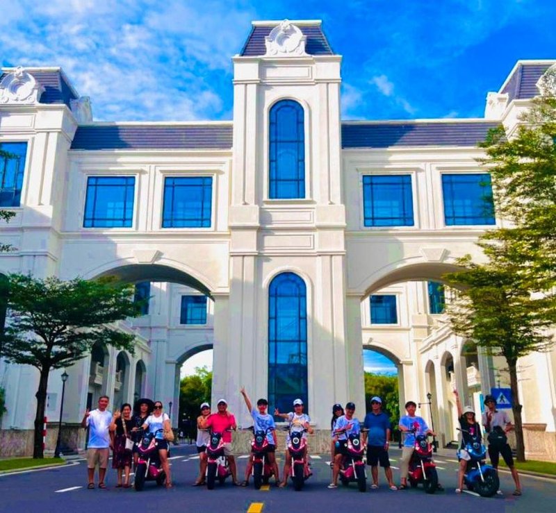 Beach Hotel Grand World