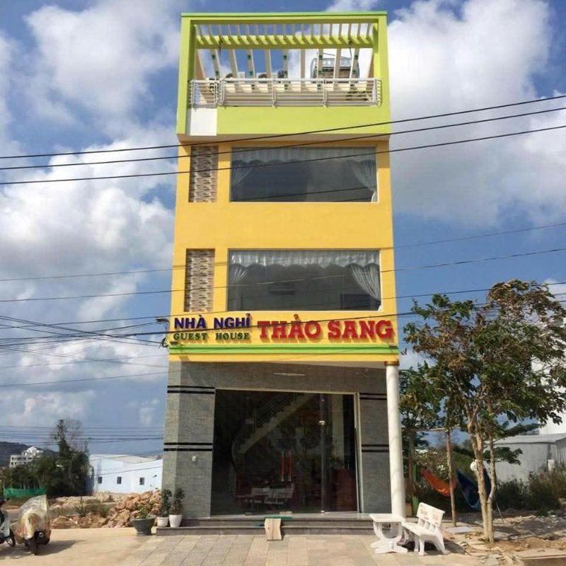Nha Nghi Thao Sang