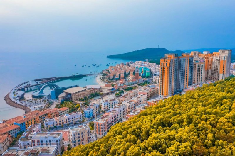 Skywave Apartment Firework Delight