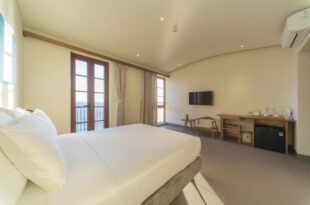 SOLANA Hotel Sunset Town Phu Quoc