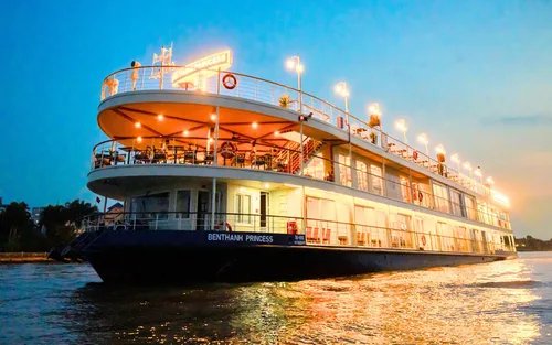 Bữa Tối Trên Du Thuyền Bến Thành Princess tại Hồ Chí Minh