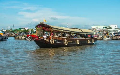 Du thuyền ăn tối Mekong Princess của Victoria Cần Thơ