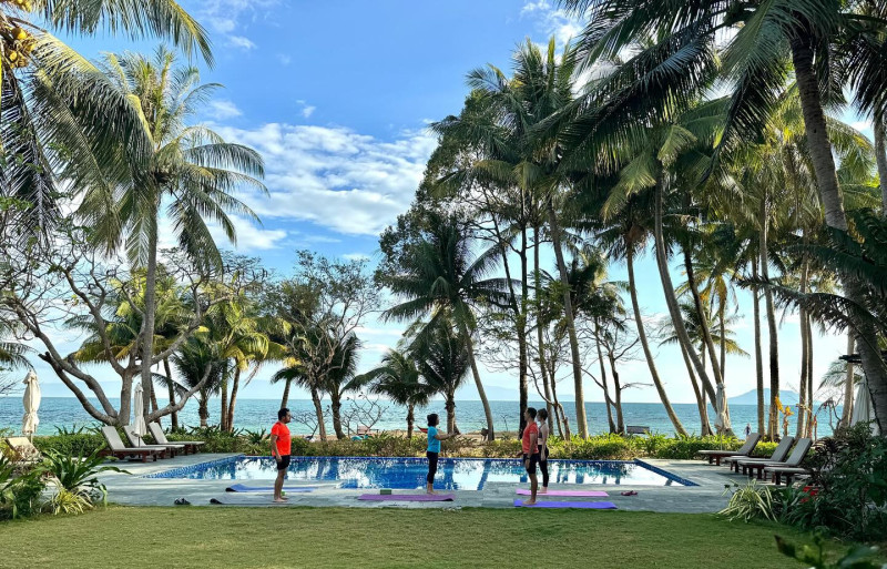 Peppercorn Beach Resort with yoga