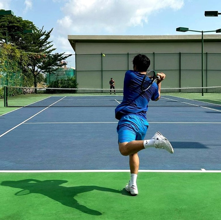 Pullman Phu Quoc Beach Resort with tennis