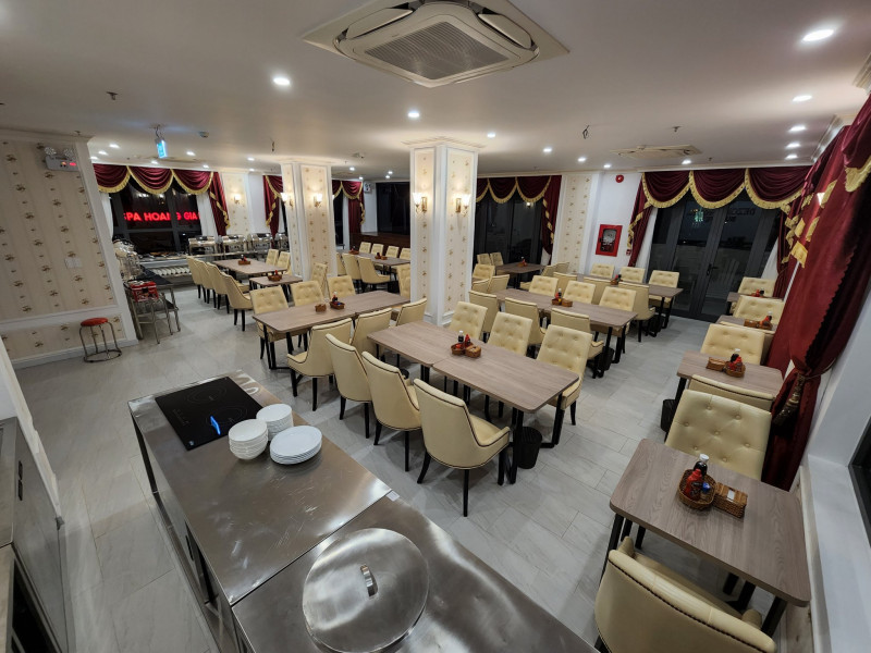 Dezon Hotel co buffet sang 2