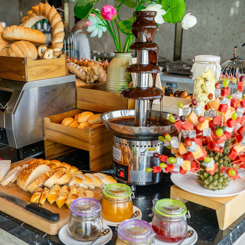 Grand Hyams Hotel - Quy Nhon Beach with buffet 1