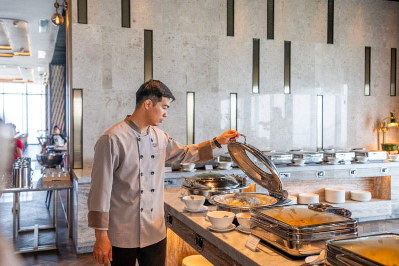 Grand Hyams Hotel - Quy Nhon Beach with buffet 2