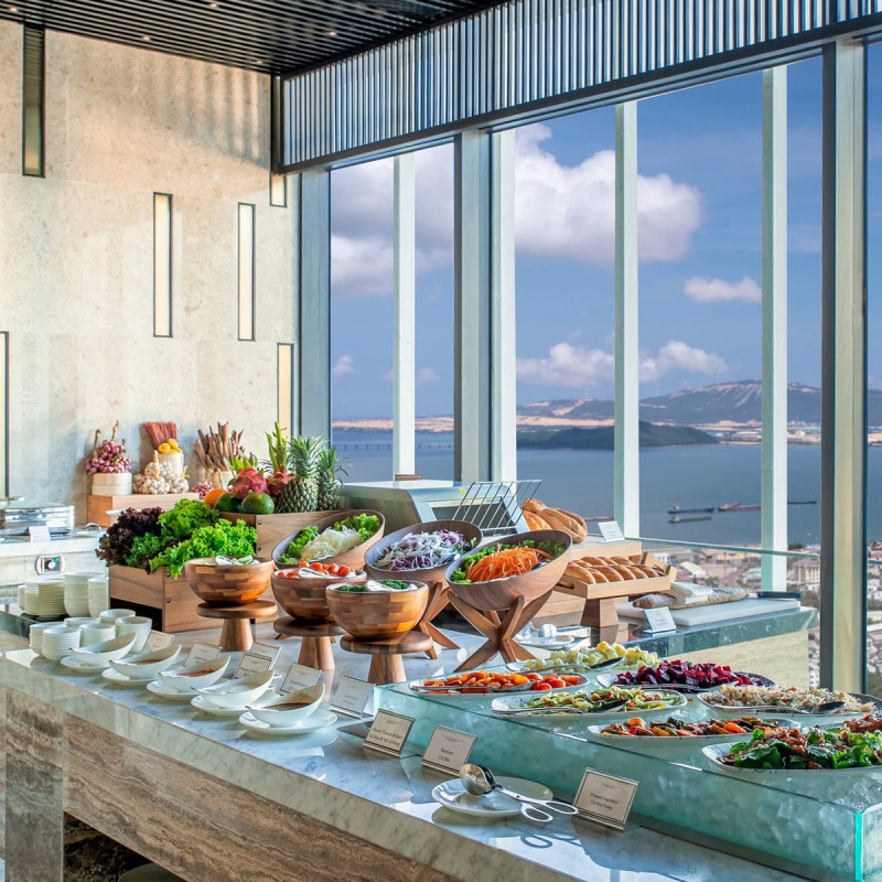 Grand Hyams Hotel - Quy Nhon Beach with buffet