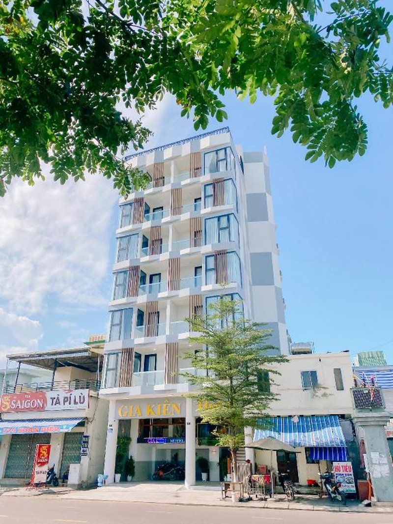Khách sạn Gia Kiên