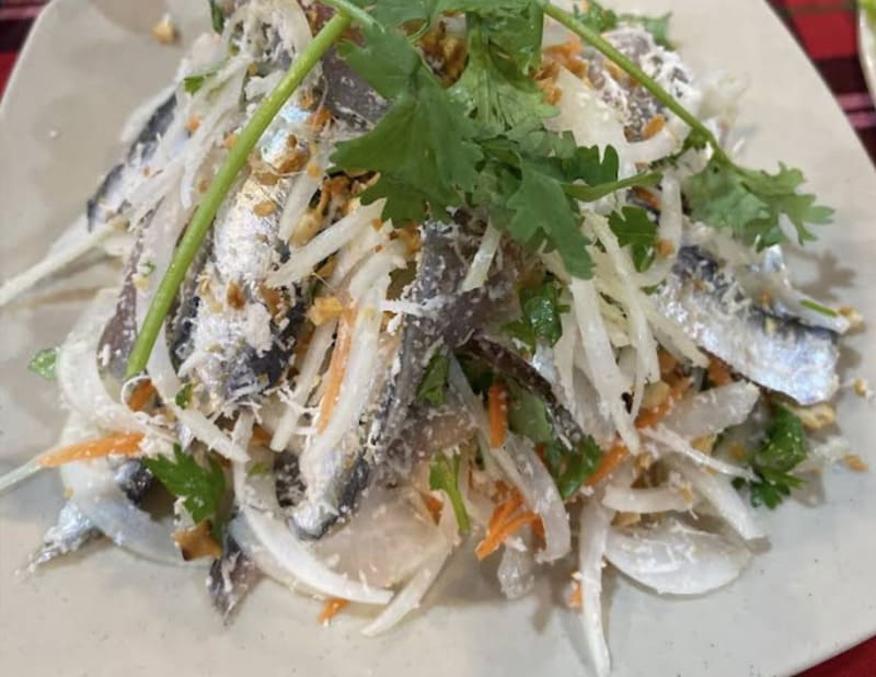 Hải sản Ra Khơi