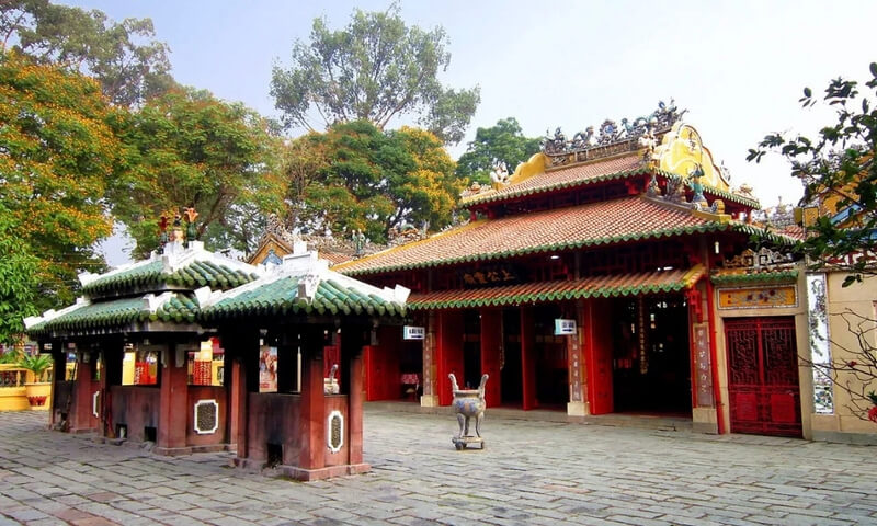 Lăng Ông Bà Chiểu