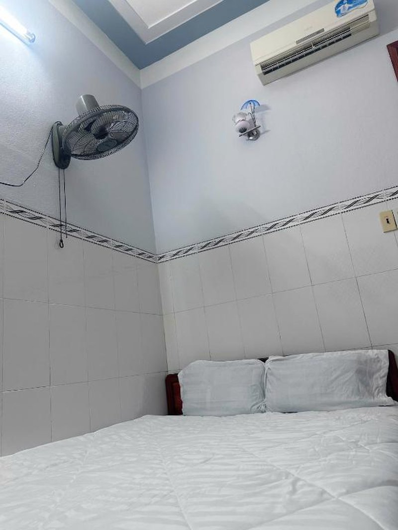Nhà nghỉ Yên Bình